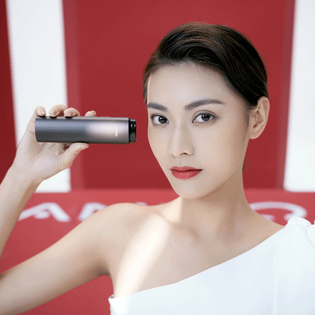 AMIRO R1 PRO Facial RF Skin Tightening Device - Cathay Electronics SG